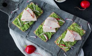 Turkey Avocado Crispbreads